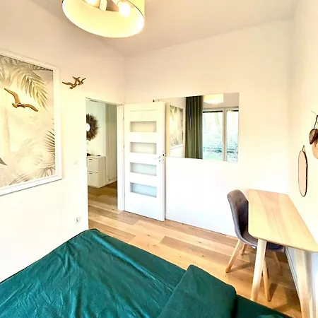 Stylowy Z Prywatnym Ogrodem, Widokiem Na Park I Parkingiem - Red Park Apartment *