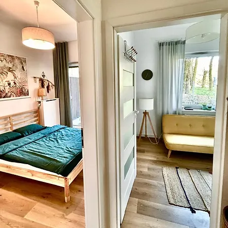 Apartament Stylowy Z Prywatnym Ogrodem, Widokiem Na Park I Parkingiem - Red Park
